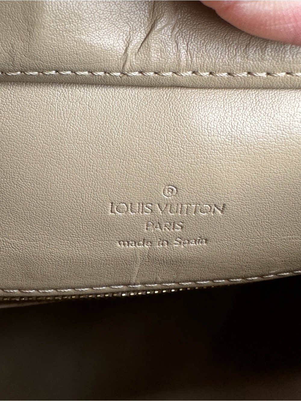 Louis Vuitton Vernis Houston Tote Custom Raspberry LM0042 April 2002 w/ COA - Picture 8 of 14